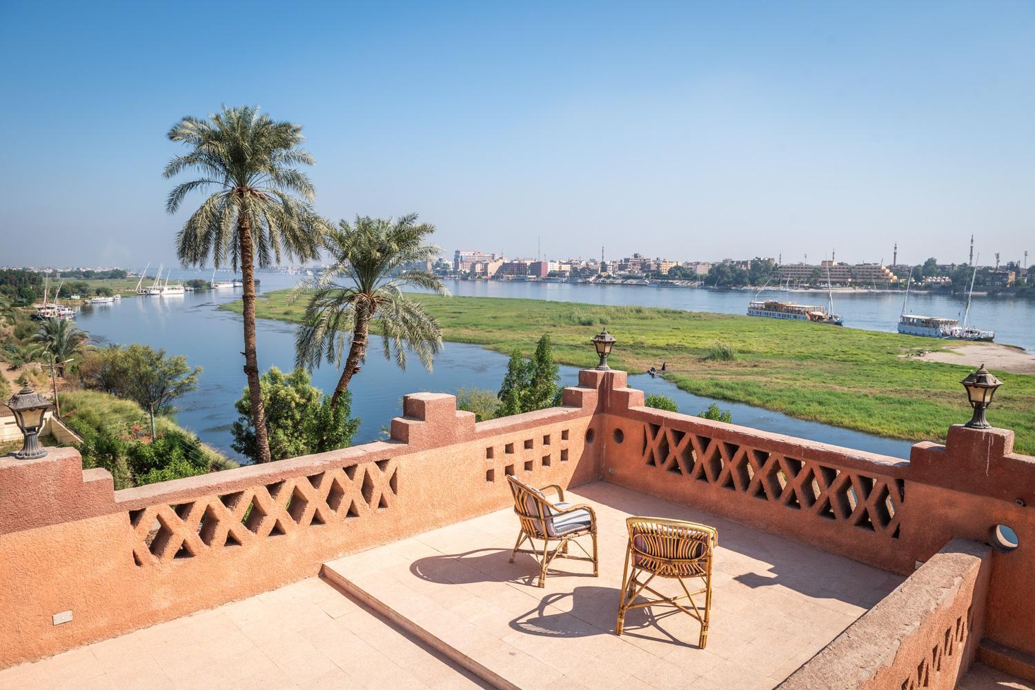 Al Diwan *
